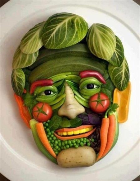Человек-овощ. Картины из еды. X_624bf8b5